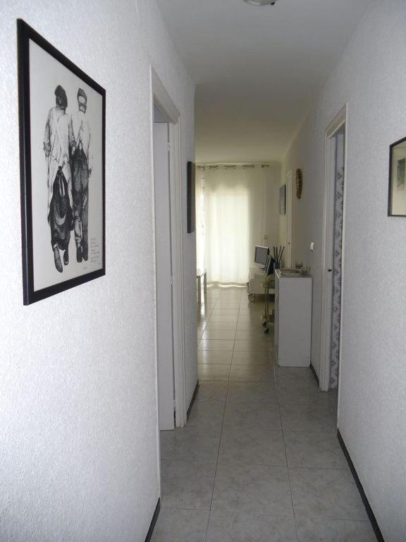Bonito Apartamento En Roses Zona Familiar Exterior photo